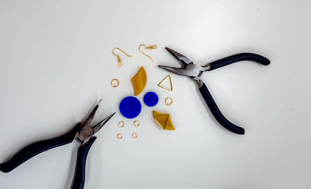 アクセサリー体験 アクリル板でピアス イヤリングを作ろう ｔｏｋｙｏ ａｃｒｙｌ じゃらん遊び体験