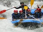 力を合わせて色んな激流のポイントをクリアし笑いと興奮の渦に巻かれよう(^^♪