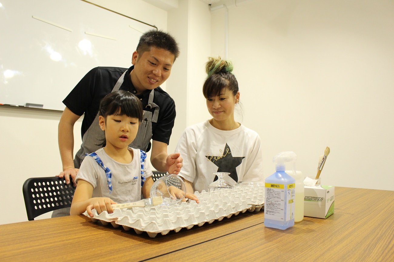 HHvłIIDEl񂪒JɋĂ̂ňS