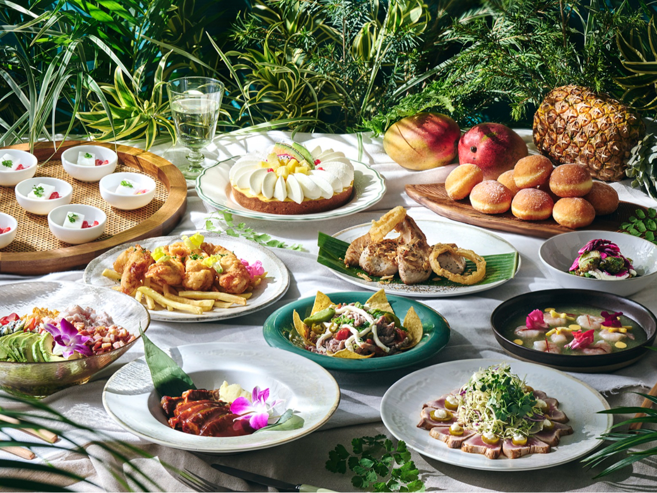 【平日ランチ 時間無制限】ハワイアンブッフェ!クリスピーチキンテンダーやコブサラ...