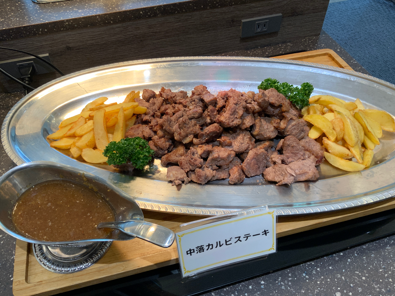 JrXe[Lorn~Xe[L͑lCłIIjIAݖ^2ނ̃\[X͂D݂Ł