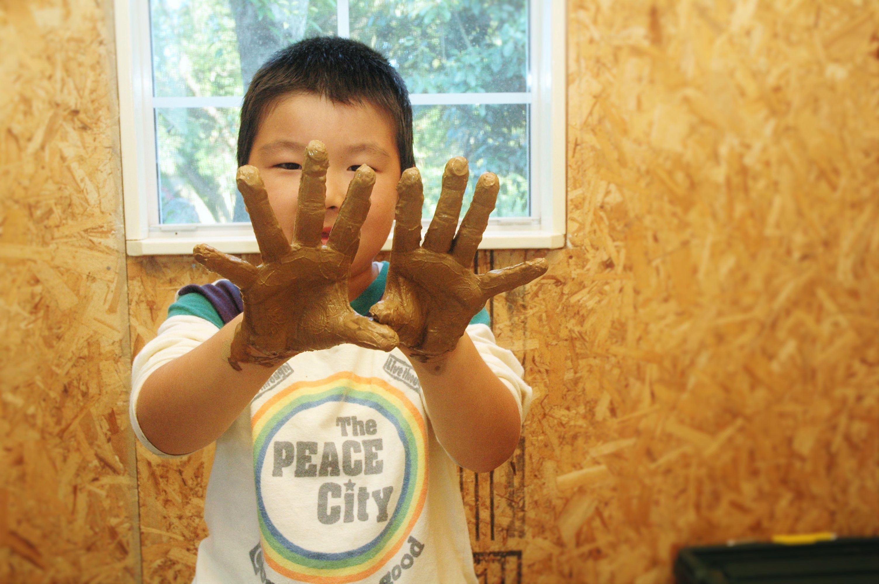 【伊豆高原駅から車6分・ろくろ陶芸体験】シンプル&ポップが mojomojo ス...