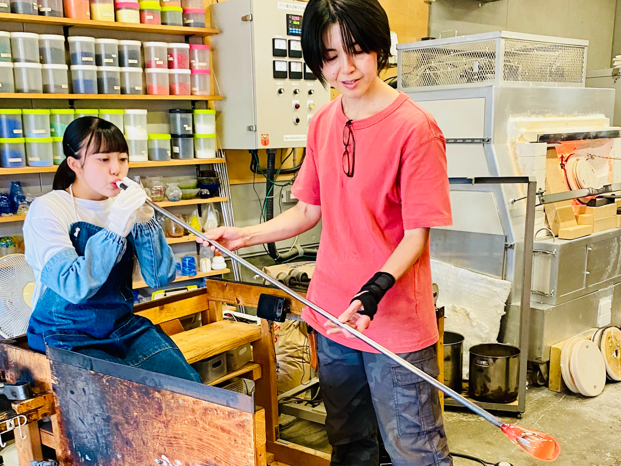 【小樽・初心者歓迎】選べるオプション豊富!世界にひとつの吹きガラス体験 4,95...