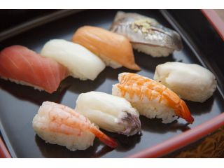 一度体験すればご家庭でも本格的な握り寿司が楽しめます。
