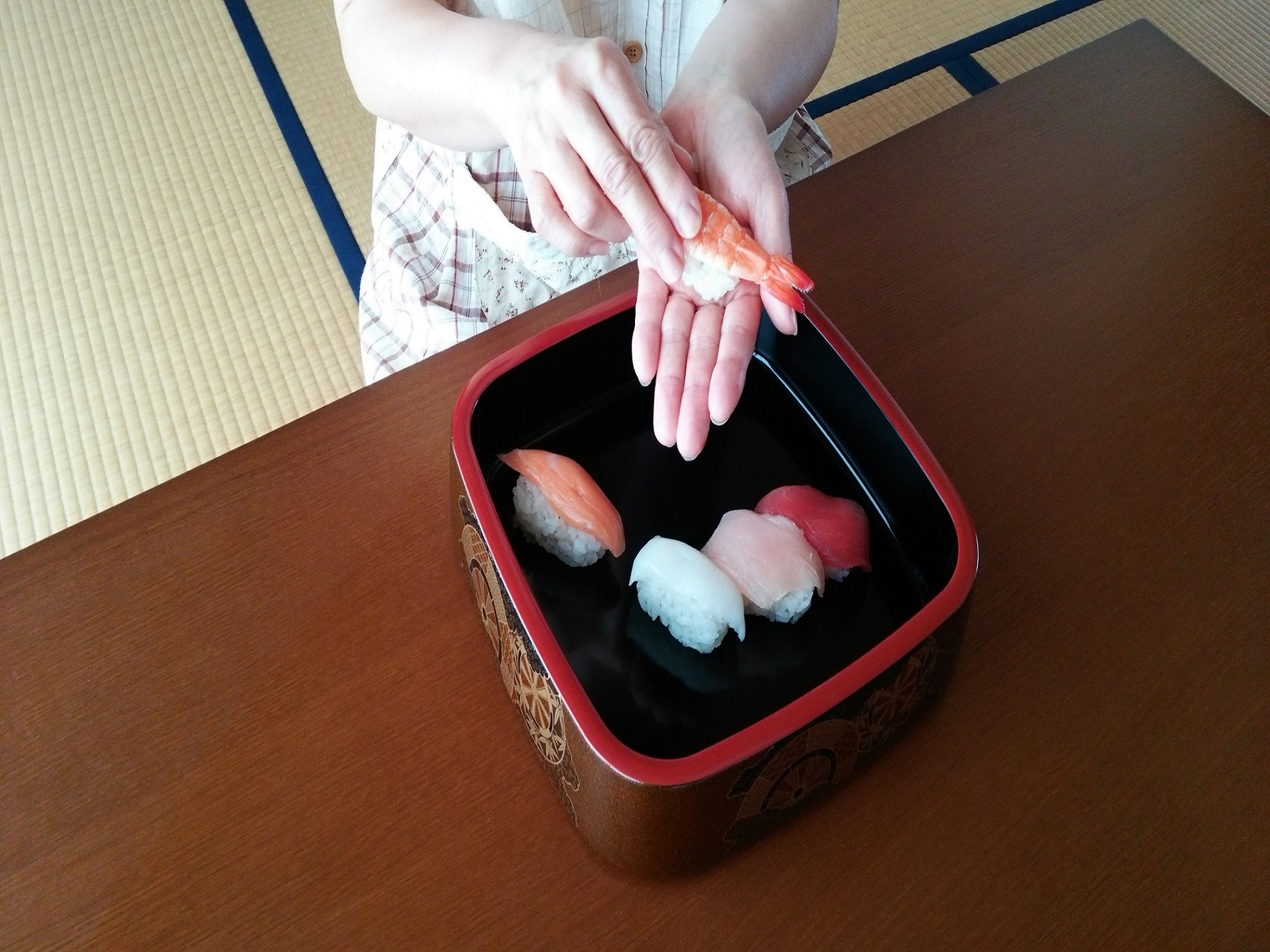 oX悭tAŌɃK𐷂t܂B