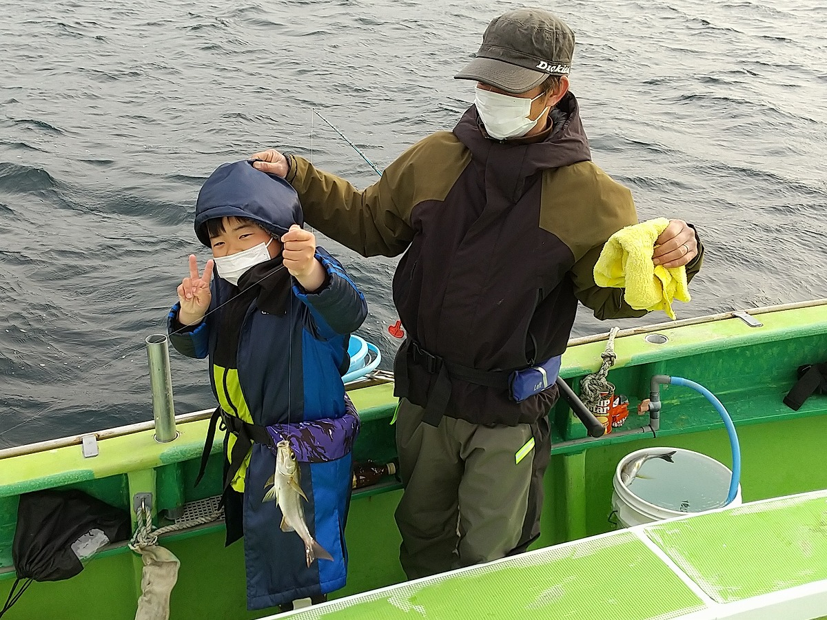 ��������ƈꏏ�ɃC�T�L���Q�b�g