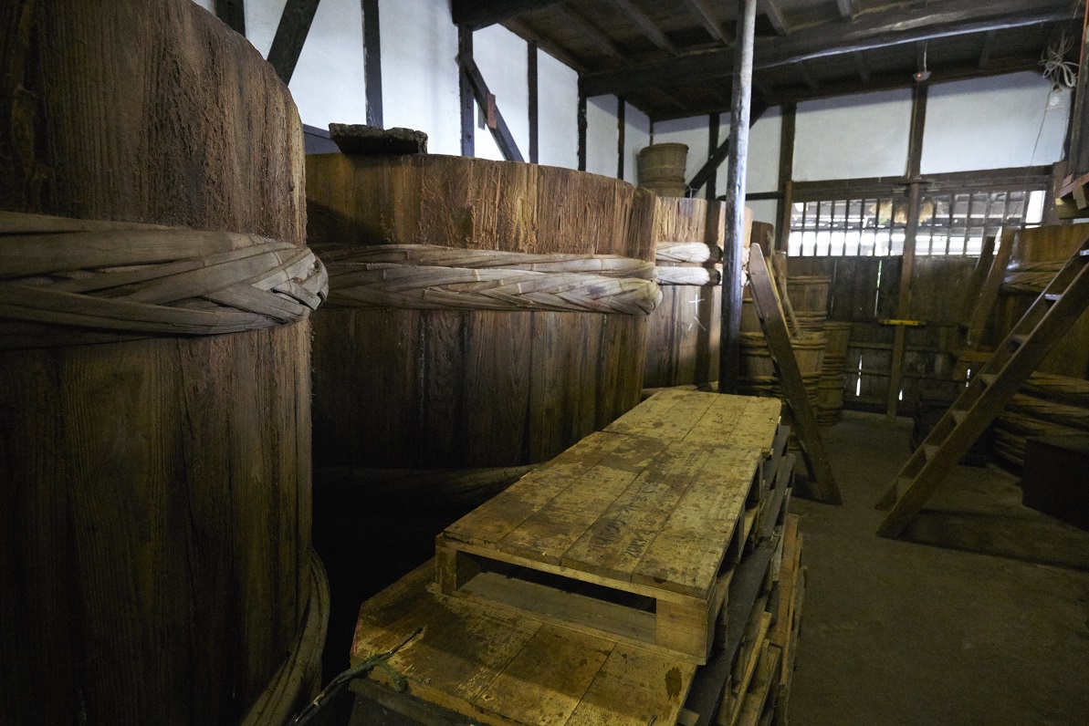 X̒łBłA吳̂̂܂܁AXƏݖd݁AMŏnĂ܂B