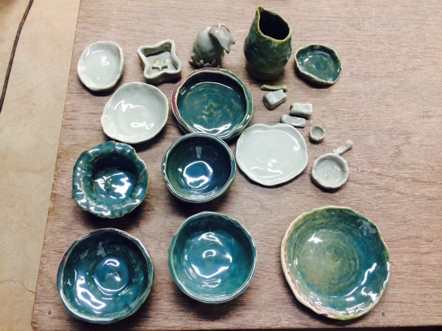 手びねりの作品です★自分だけのオリジナルの作品を作ってみてください(^^♪