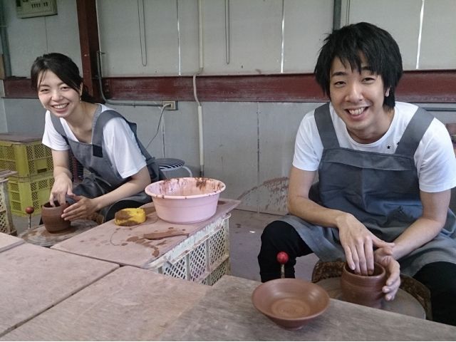 仲良く電動ロクロ体験★