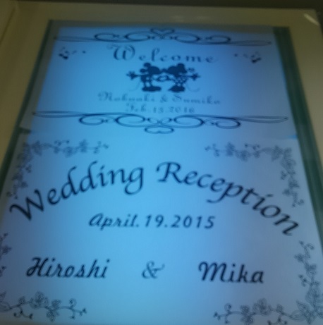 fUCgݍ킹AbZ[WtAOȂǔzufUC͐lꂼ܂AfUCŔYłB