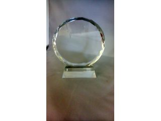 ダイヤカットの盾にオリジナルメッセージ