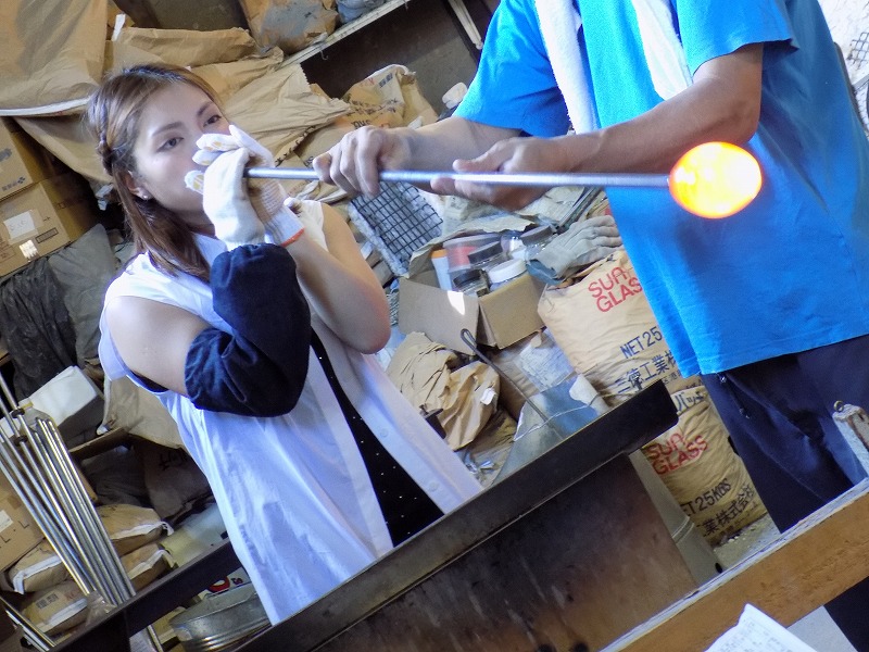 C[W̑傫iAj܂Ŗc܂Ă܂B