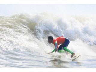 かっこいいサーフィンを目指しましょう!