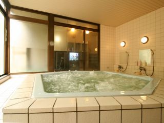 土日☆【女性グループにおすすめ♪貸切風呂+日帰り温泉・昼食ミニ会席】を個室食事処で楽しむプラン
