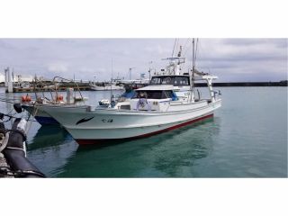 地元の海を知り尽くした船長と大海原へGO〜!!
