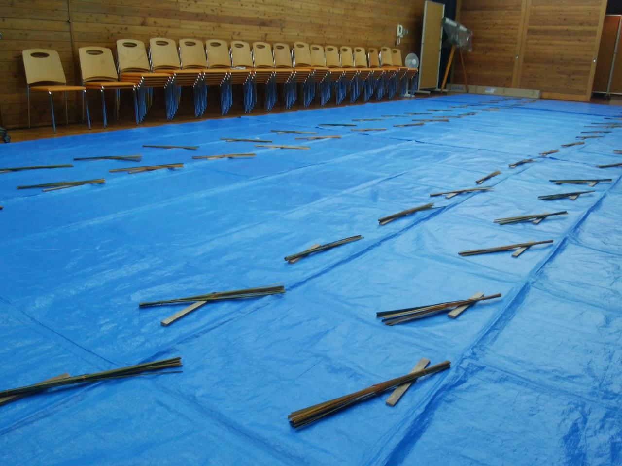 ov܂BcEɓEh{݂̑LԂ؂ł΃V[gQōs܂I