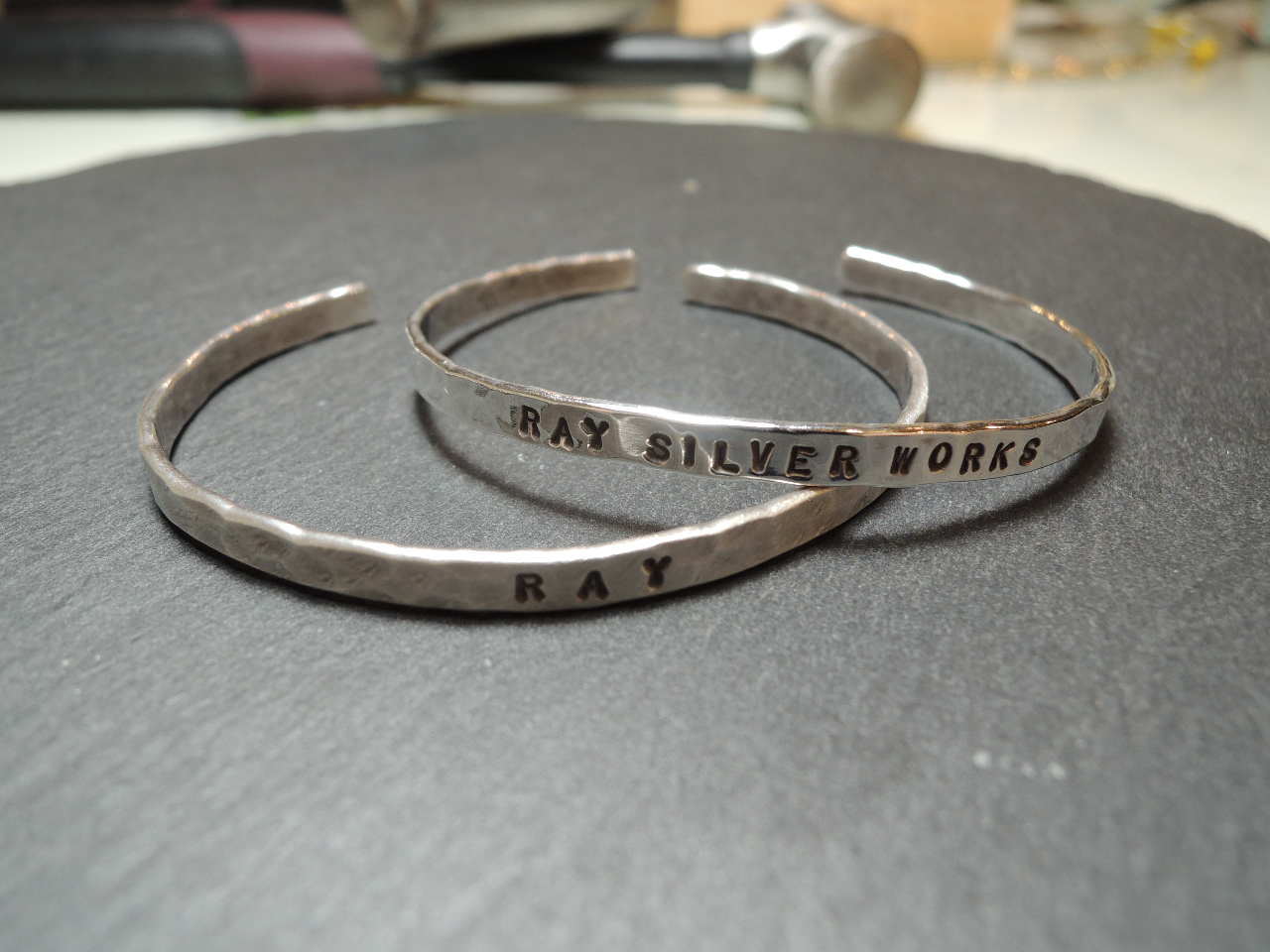 岐阜市・アクセサリー作り】1から制作!☆オリジナルシルバーバングルorシルバーリング☆/ray silver works - じゃらん遊び体験 岐阜市・アクセサリー作り】1から制作!☆オリジナルシルバーバングルorシルバーリング☆/ray silver works - じゃらん遊び体験