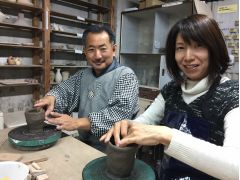 ご主人はビアマグ。奥様は湯呑。焼きあがって使う日まで楽しみ!