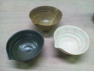 電動ろくろ 中級 2回 成形 釉掛け 中級者向けの本格的な陶芸技術 安心の焼き代込み 絵付けまで行える本格プラン 陶芸教室 くにたち自游工房 じゃらん遊び体験