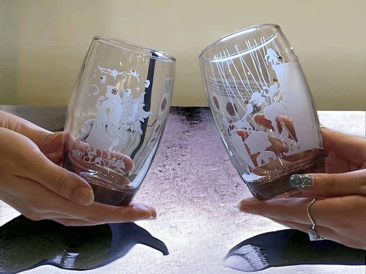 当日完成したグラスはお持ち帰り。届くのを待つことなくその日から利用できます。