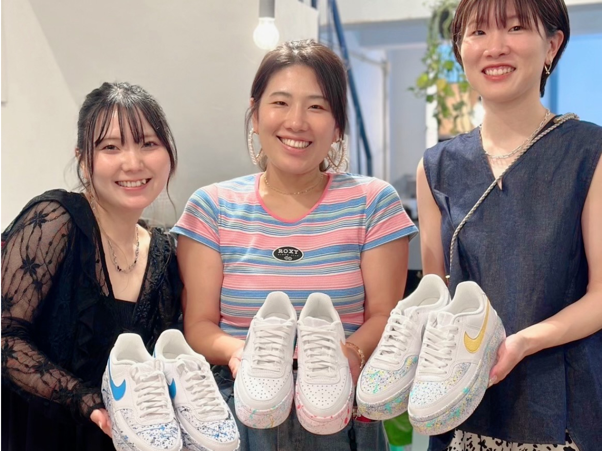 大阪 福島・スニーカーペイント】スニーカーに自由にペイントして自分