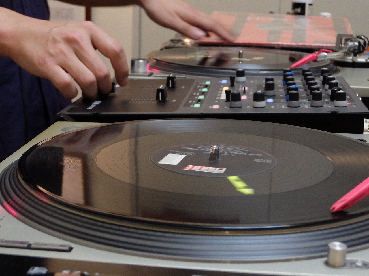 {ł郌R[hłDJvCƃJo[܂B