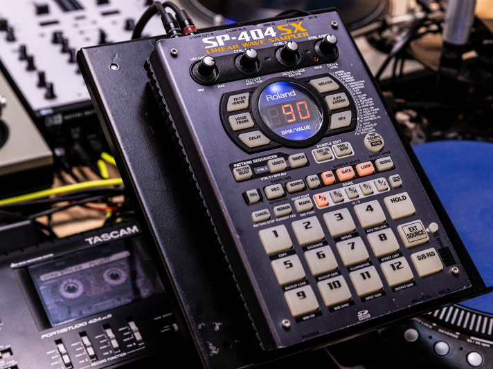 oCuXR[hTv[_SP404_TAPE