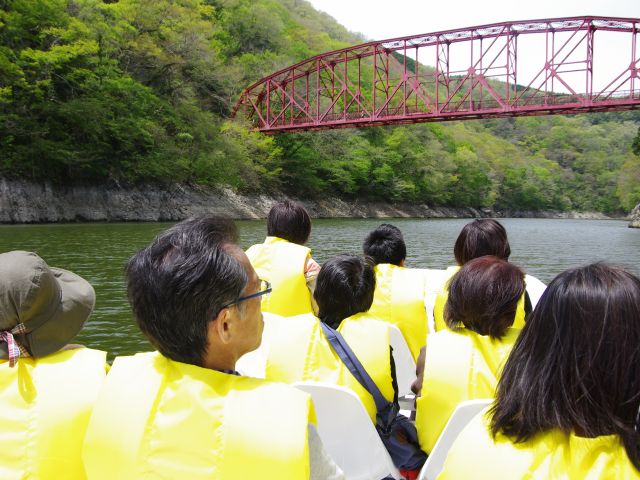 有形文化財の「神龍橋」下から眺めると・・・