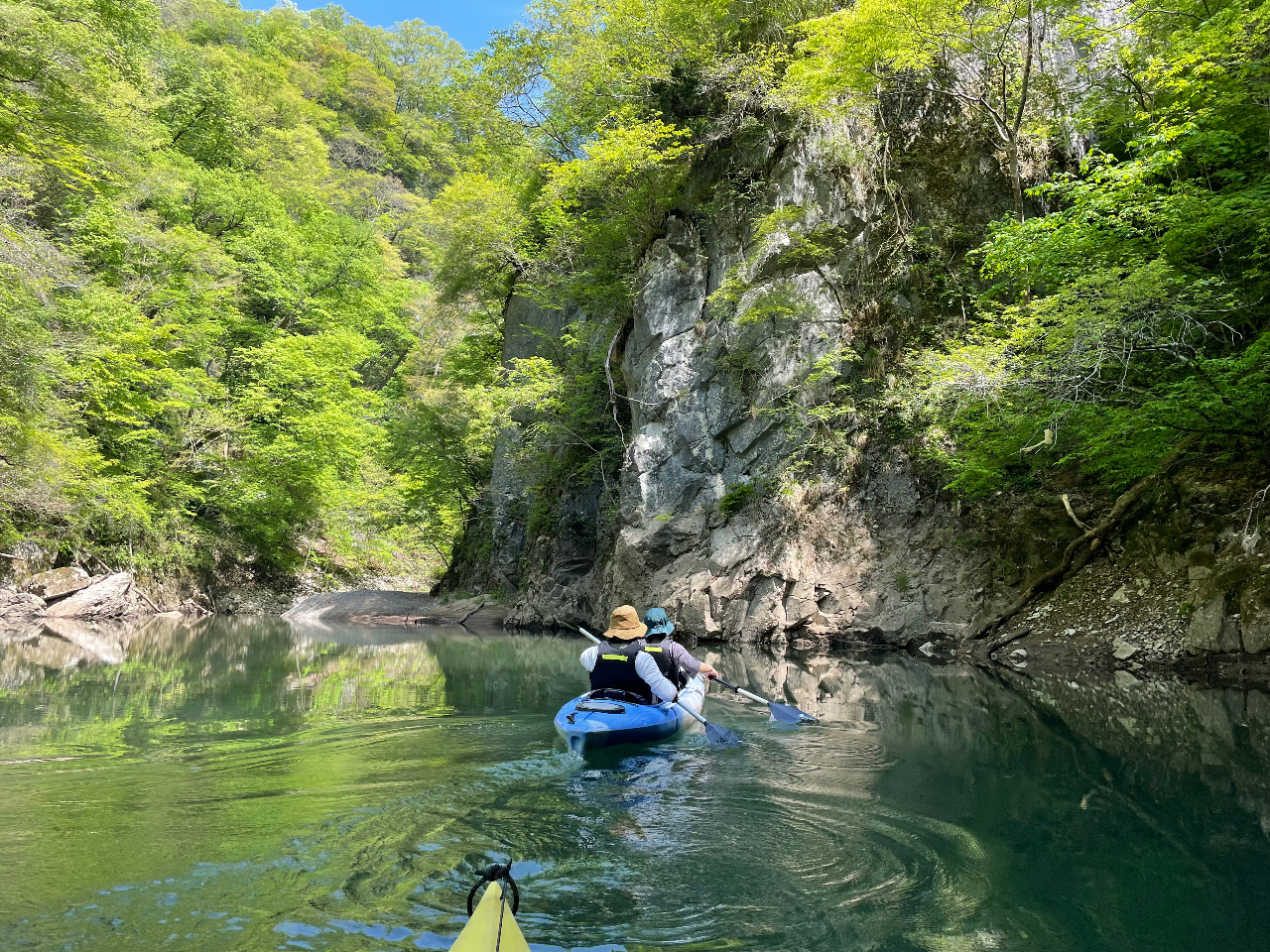 夏の雌橋付近の様子
