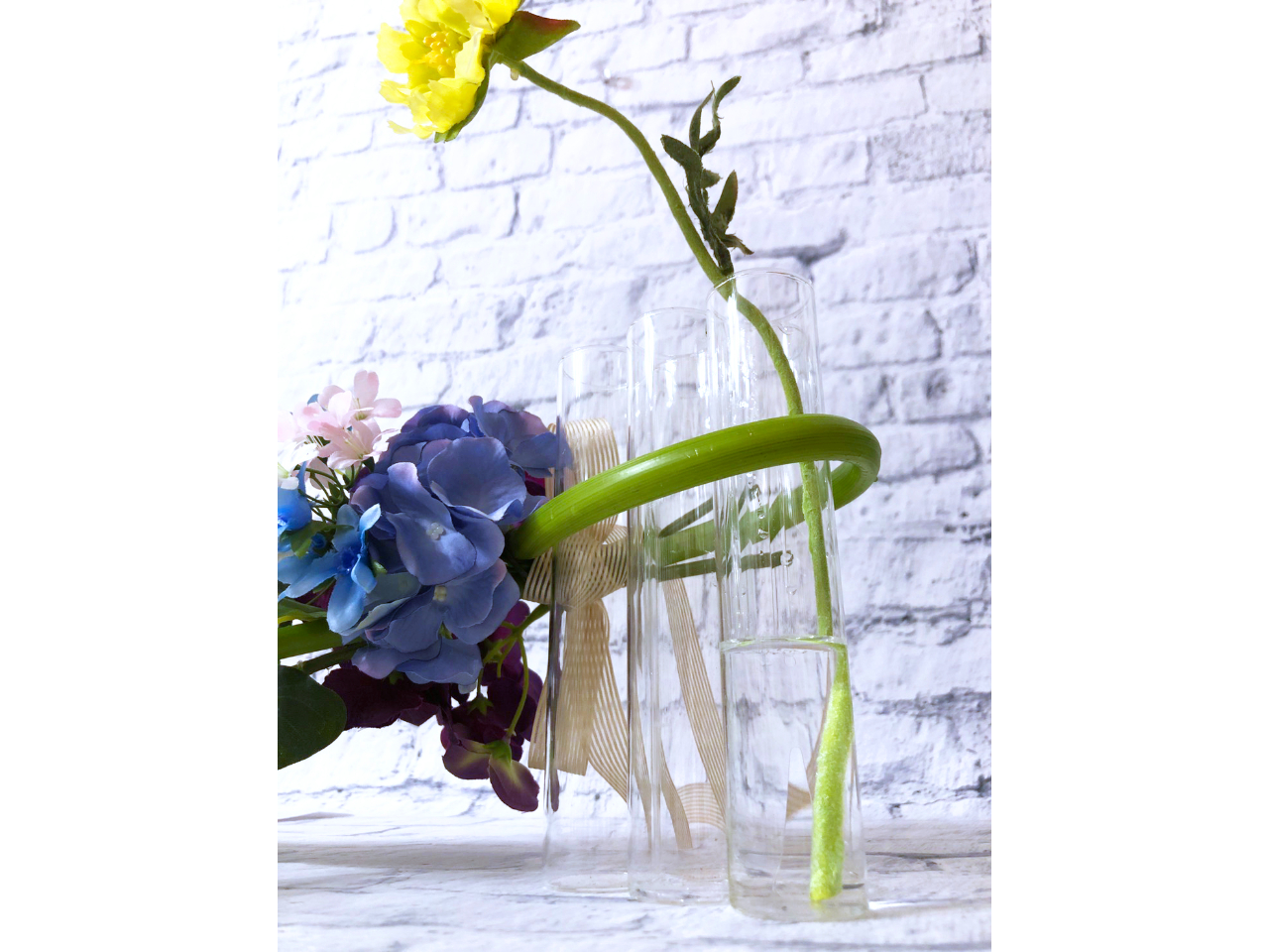 3WAYłBJ[̃Xe[vKXɂ͂߂ĉ^̃AWɂBx[X1֑}ƂĂg܂B