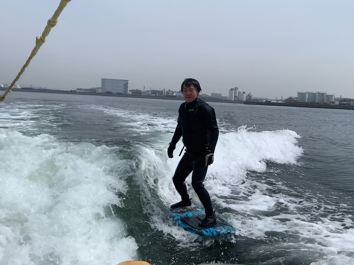 58΂̐搶@n߂10ڂ炢@GhXT[tBoႢ܂@߂ƕGvvĂ܂