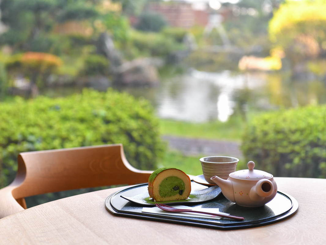 1THuF[P[LZbgvƂH̃X| WƁAZȖN [̒ɁAD Â݂̍B Aag̃Zbg ߂ł