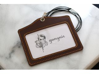 ビジネスマンの必須アイテム!IDケースを作ります。