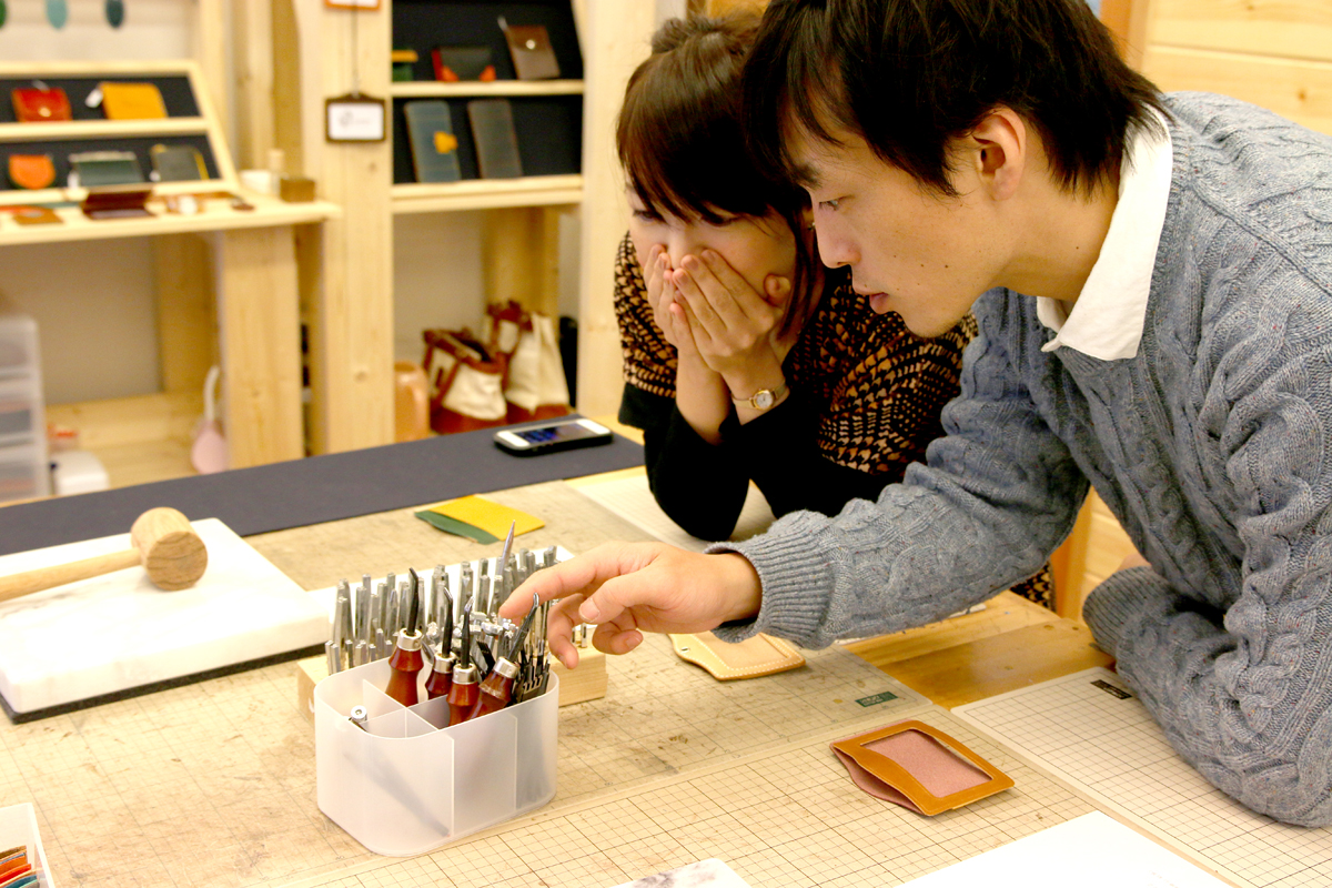 vE̐FőÎׂŁAȂ̃IWiACe܂