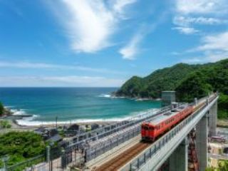 余部鉄橋「空の駅」とクリスタルタワー
