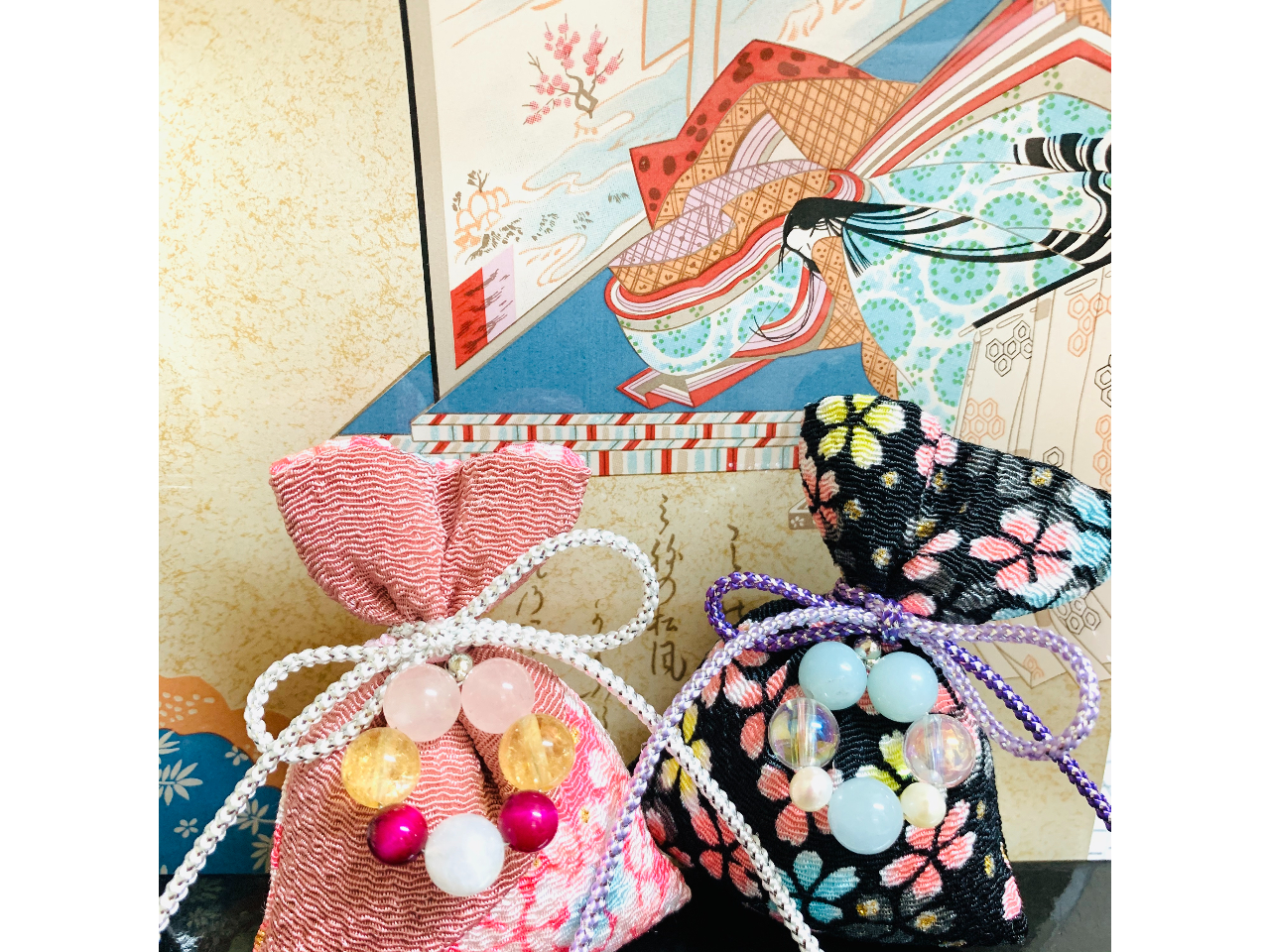 ܂̐FEЂ̐FEp[Xg[͂DȕIł܂