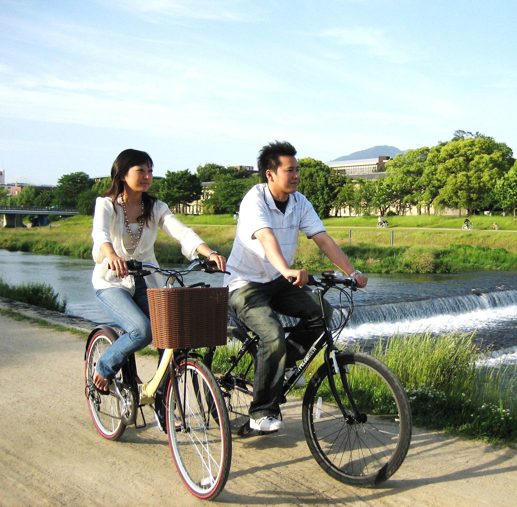 6�i�ϑ��Ȃ̂ō⓹���y�����