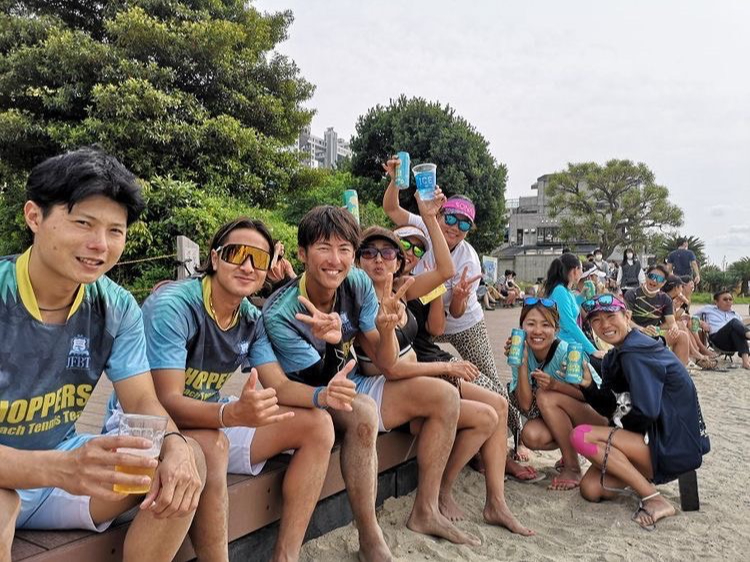 �r�[�`�e�j�X�Ŋ��𗬂�����̊C�ł̃r�[���͊i�ʁI