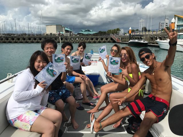 最後は皆で記念撮影★お客様の旅の思い出、精一杯おもてなしさせて頂きます★