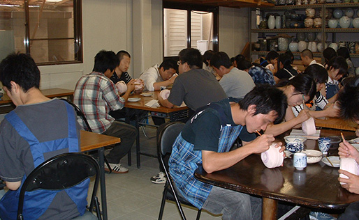 団体様にも人気の当店。京都の思い出を形に残してください♪