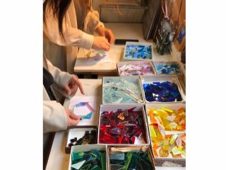 お好きなガラスを6枚選びます