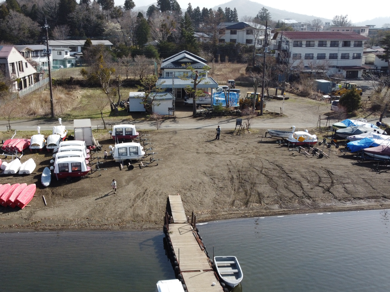 X܁EԏElESĂ̎{݂܂Ƃ܂Ă܂B