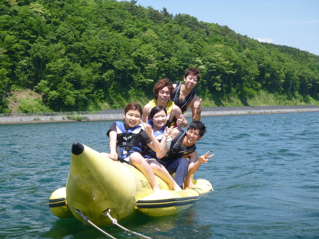 �Ă̒�ԃo�i�i�{�[�g�I3���l�����t���܂��B10���ȏ�̒c�̂���������k���������B