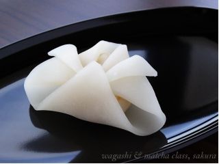 かわいい「かぶと」をういろうの生地で作ります〜♪