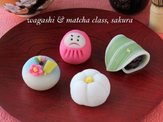 練り切り3種「だるまさん・羽根突き・若竹」、お餅製「福梅」を作ります♪中のあんもそれぞれに違うので、味の違いも楽しめますよ!