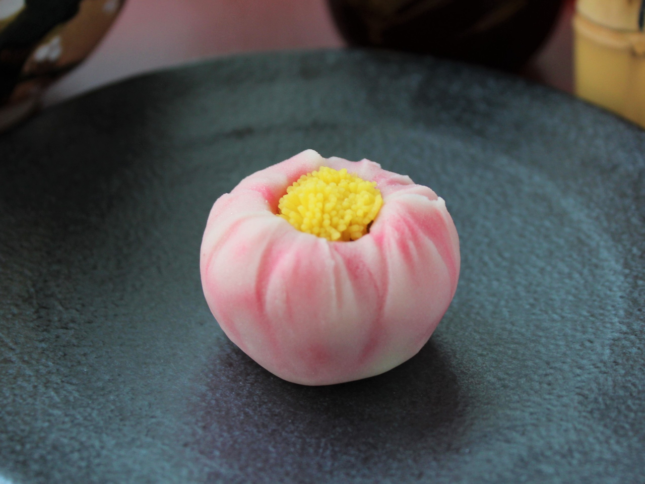 1���̗���؂�@�u���ցv�@�����~�Ŕ������炭�ւ��O���f�\�V�����ň��炵����