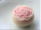 4 月の練り切り「ばら」 淡いピンクが下からのぞく愛らしいバラを作りましょう!