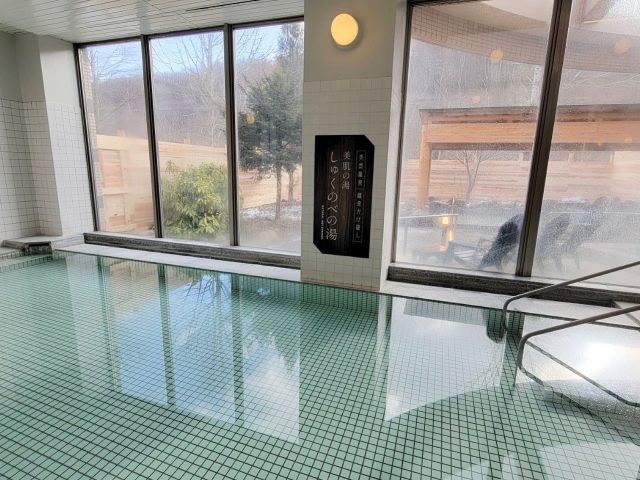 広々とした大浴場(ジャグジー風呂/気泡湯/寝湯/打たせ湯)