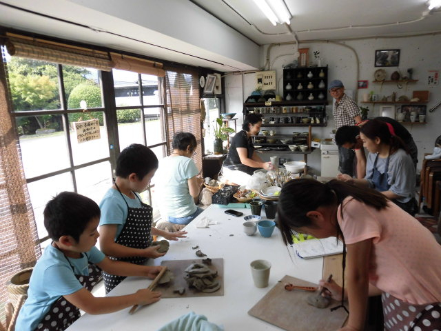 ŇAЂ˂̌AGť3R[X܂BeXDȃR[XyŃlI