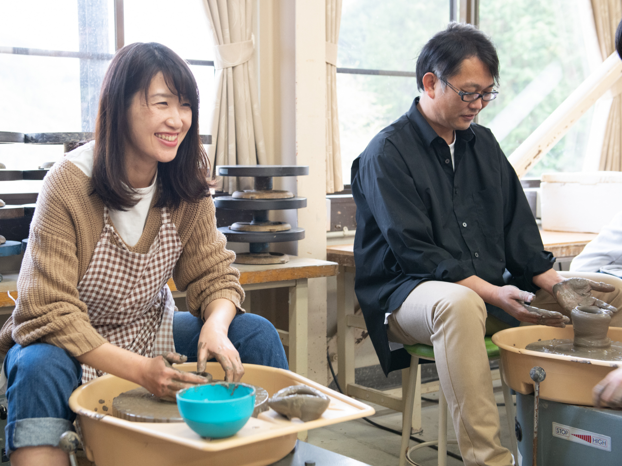 ���R���݂Ɍ`���ς��S�y��s�˂āA�݂�ȏΊ�ɁI